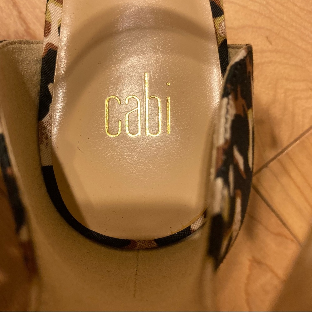 CAbi The Kiki Ankle Strap Leopard Chunky Heel style 6020 size nine - Picture 5 of 12